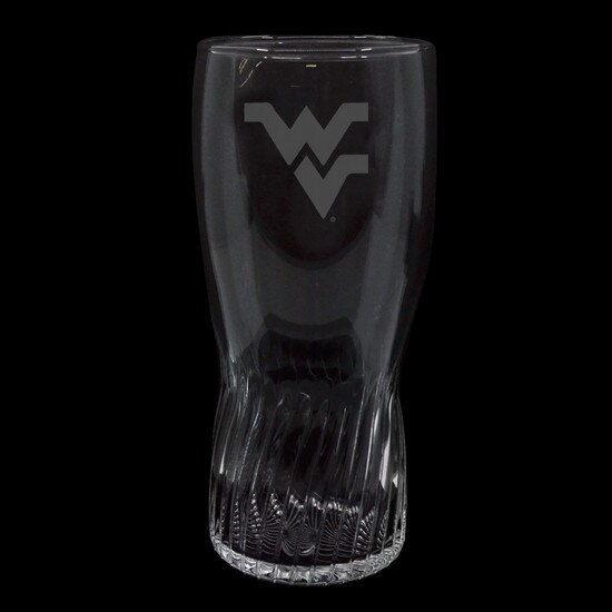 WVU gripper pub glass with an etched Flying WV on the front in front of a black background